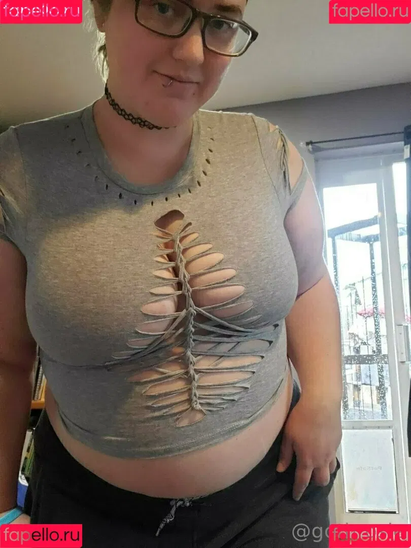 gothrosie Onlyfans Photo Gallery 