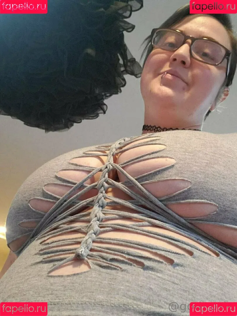 gothrosie Onlyfans Photo Gallery 