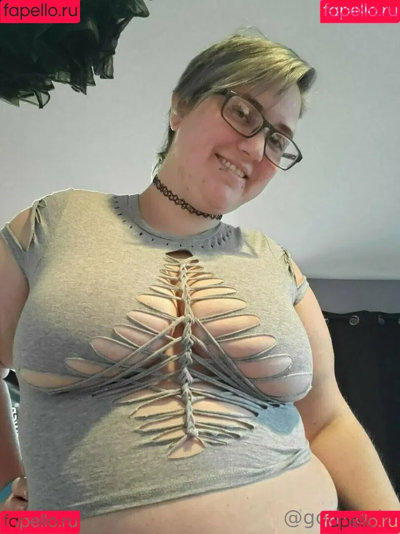 gothrosie Onlyfans Photo Gallery 