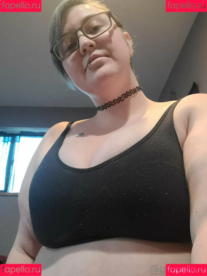 gothrosie Onlyfans Photo Gallery 