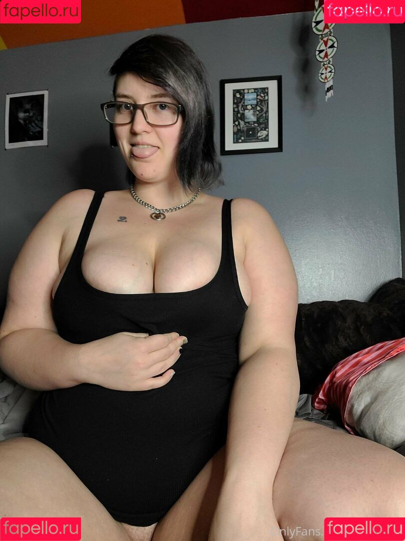 gothrosie Onlyfans Photo Gallery 