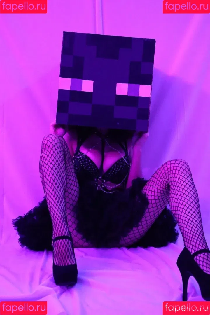 Mystical Battle Bunny Onlyfans Photo Gallery 