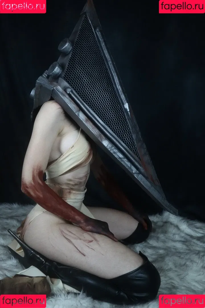 Mystical Battle Bunny Onlyfans Photo Gallery 