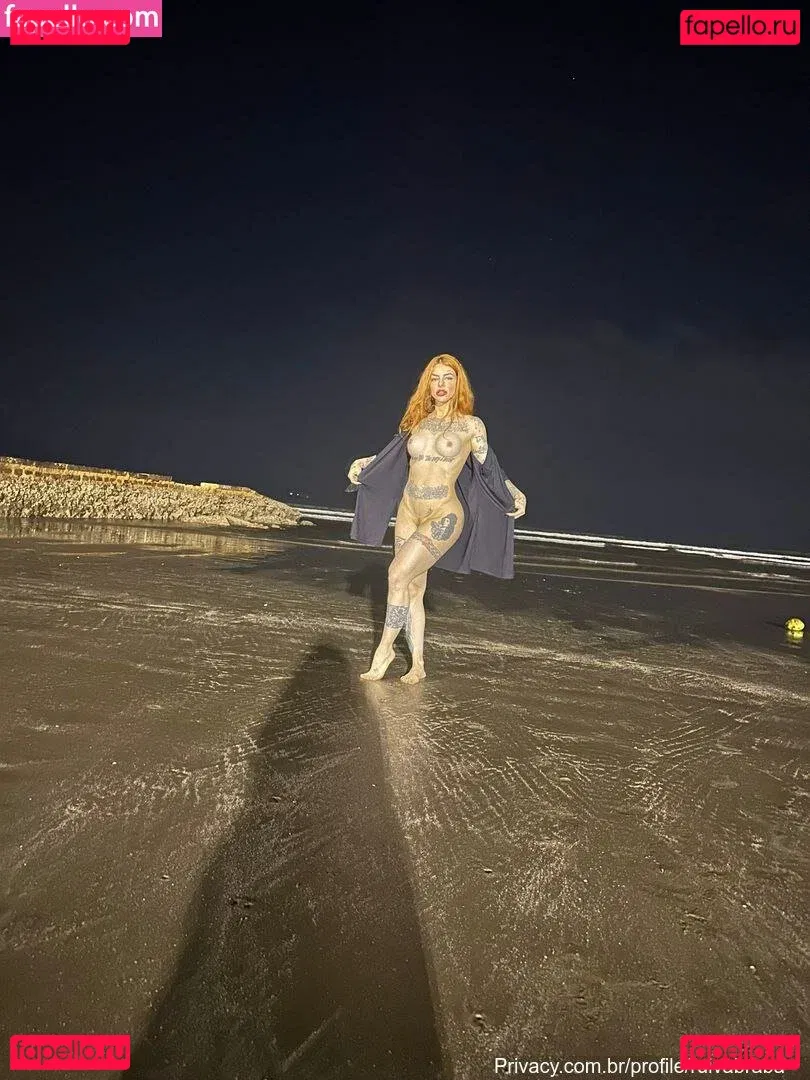 Ruiva Braba Onlyfans Photo Gallery 