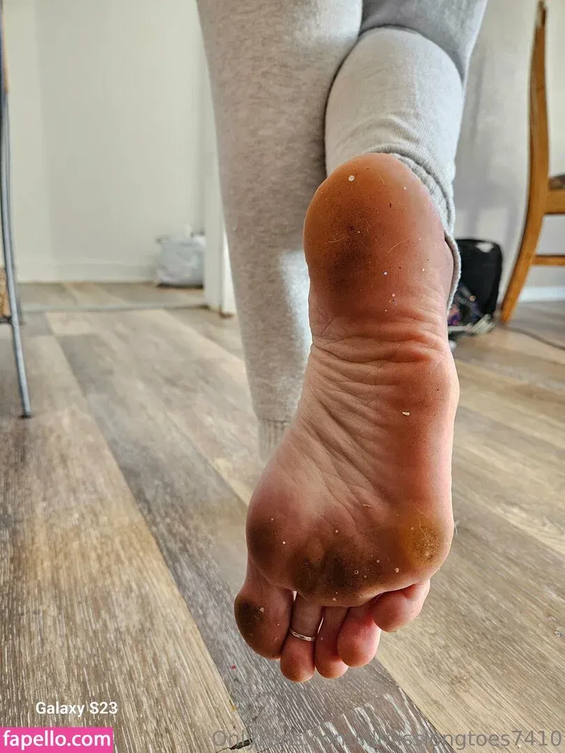 lilmisslongtoes7410 Onlyfans Photo Gallery 