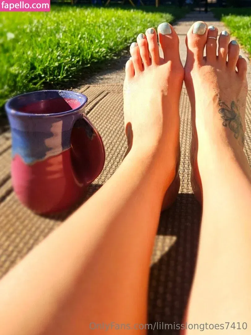 lilmisslongtoes7410 Onlyfans Photo Gallery 