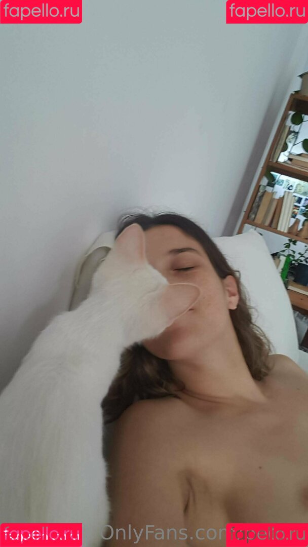 peqqq Onlyfans Photo Gallery 