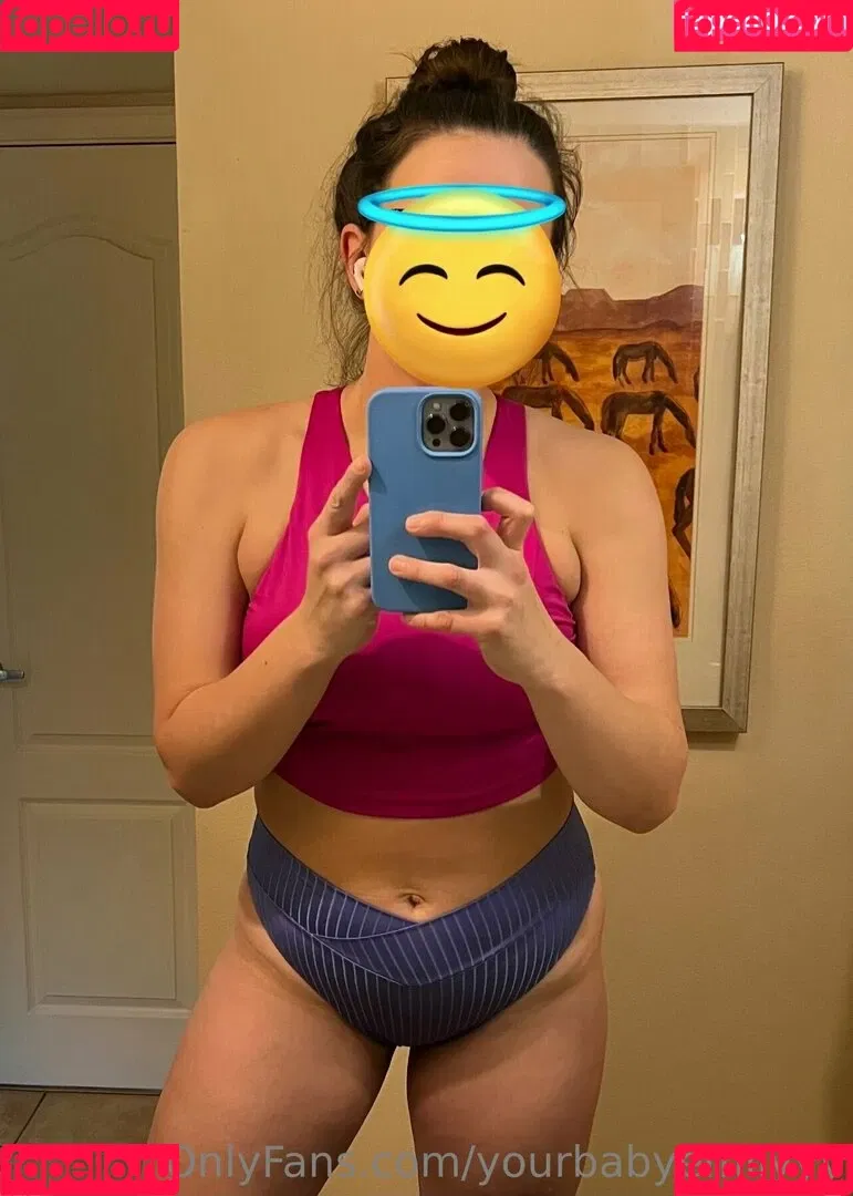 yourbabyemilyyy Onlyfans Photo Gallery 