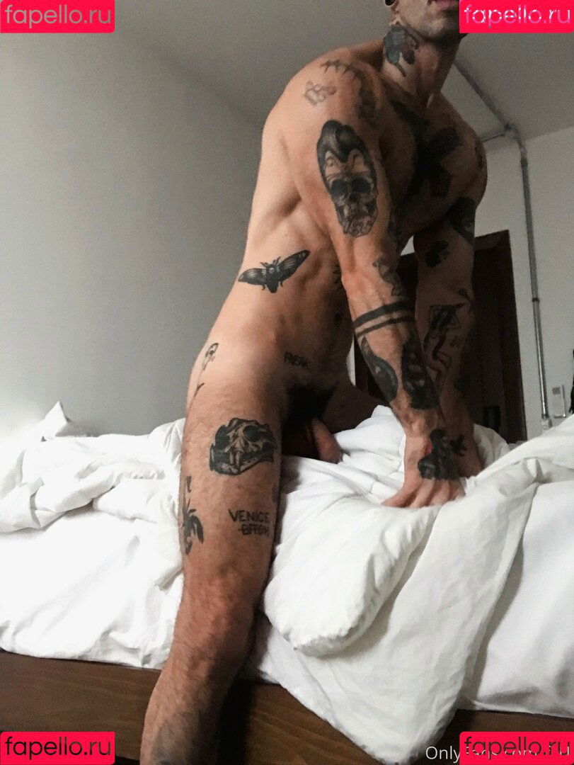 fill1 Onlyfans Photo Gallery 