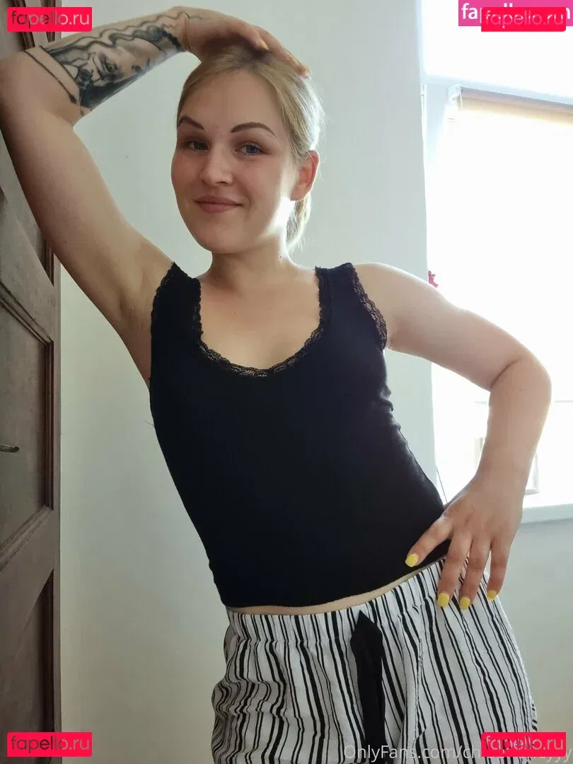 chloehoneyyy Onlyfans Photo Gallery 