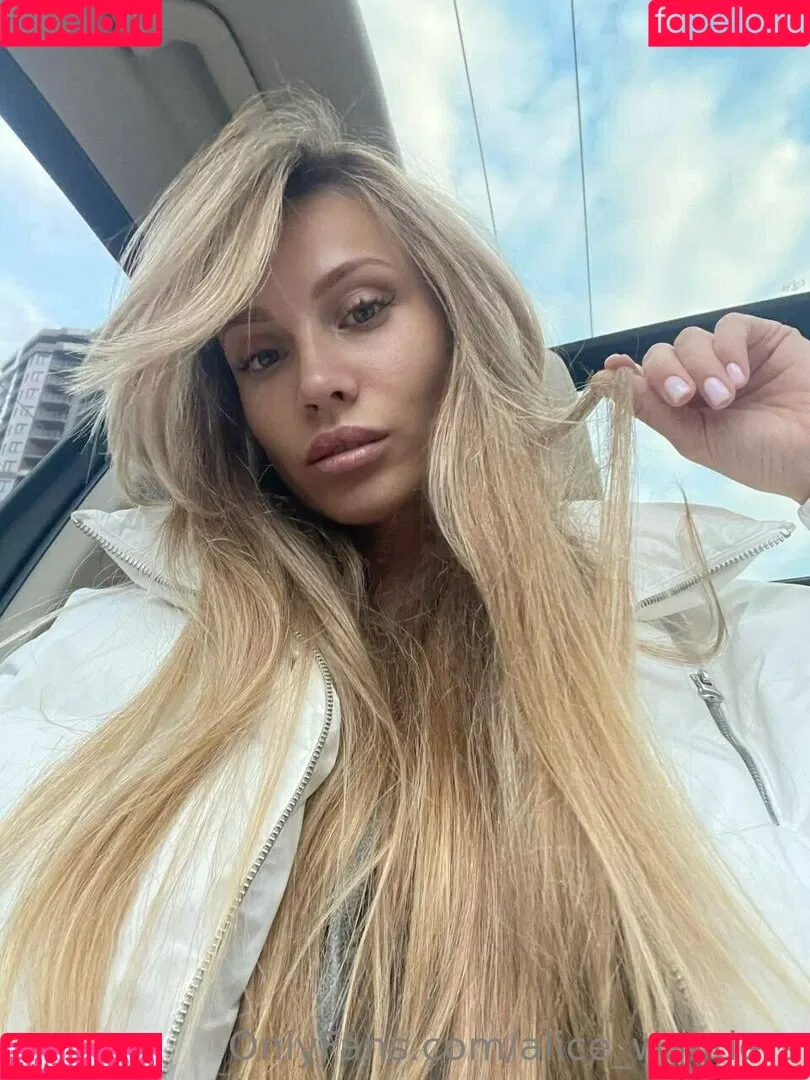 alice_wanders Onlyfans Photo Gallery 