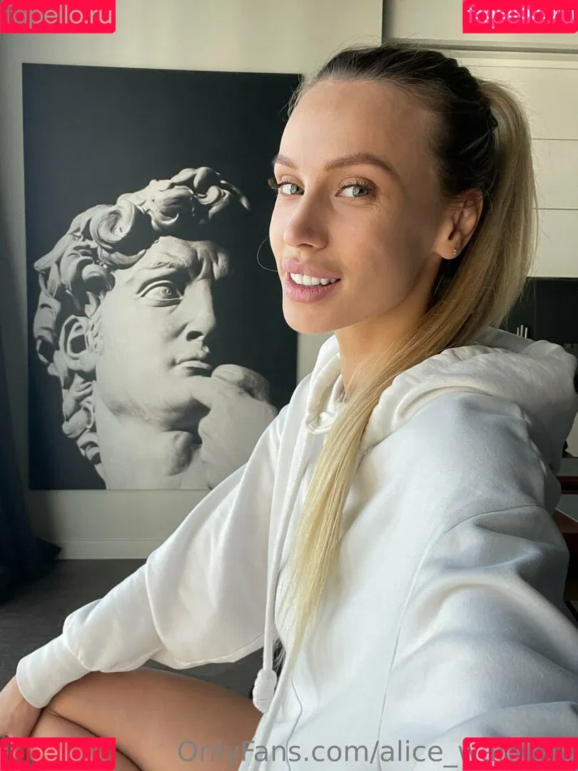 alice_wanders Onlyfans Photo Gallery 