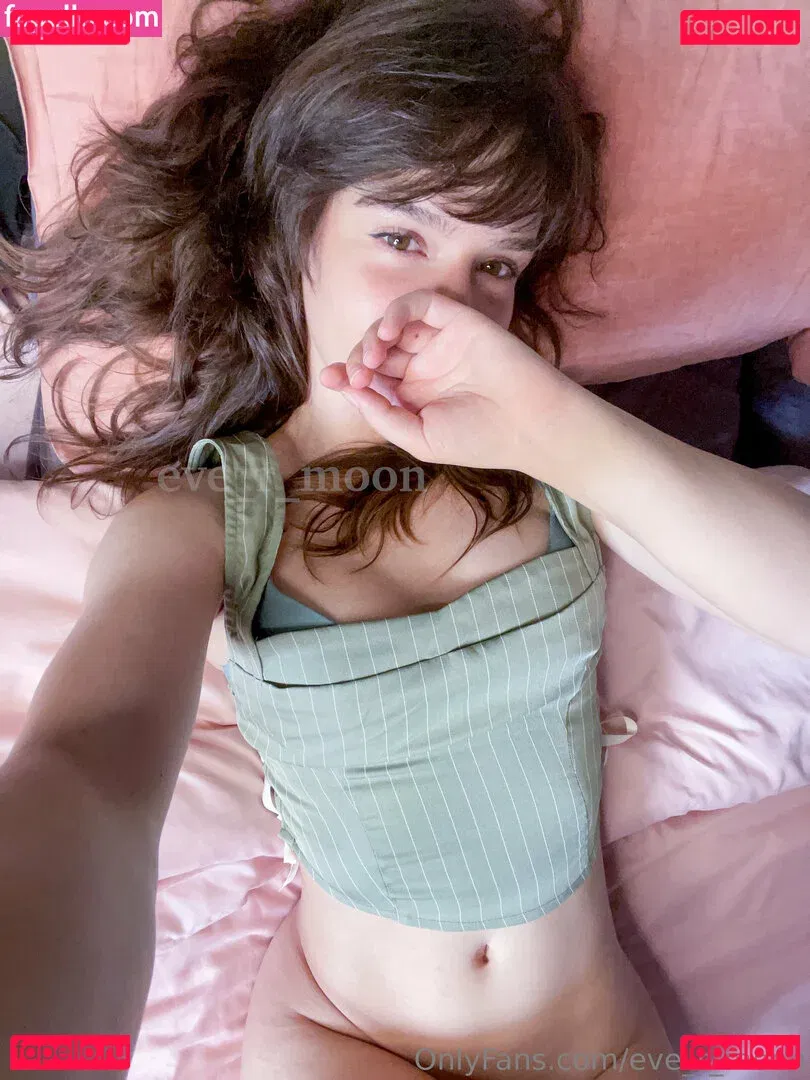 eve_r_moon Onlyfans Photo Gallery 