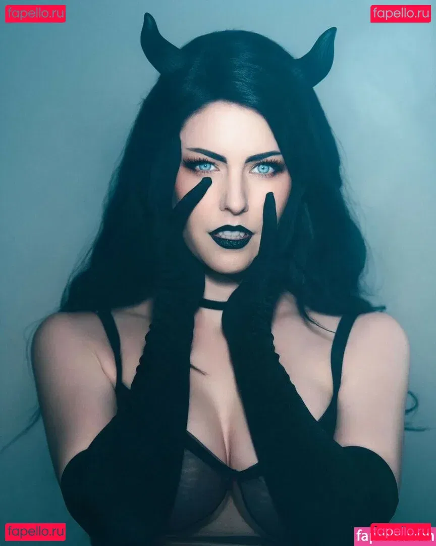 MaidMight Onlyfans Photo Gallery 