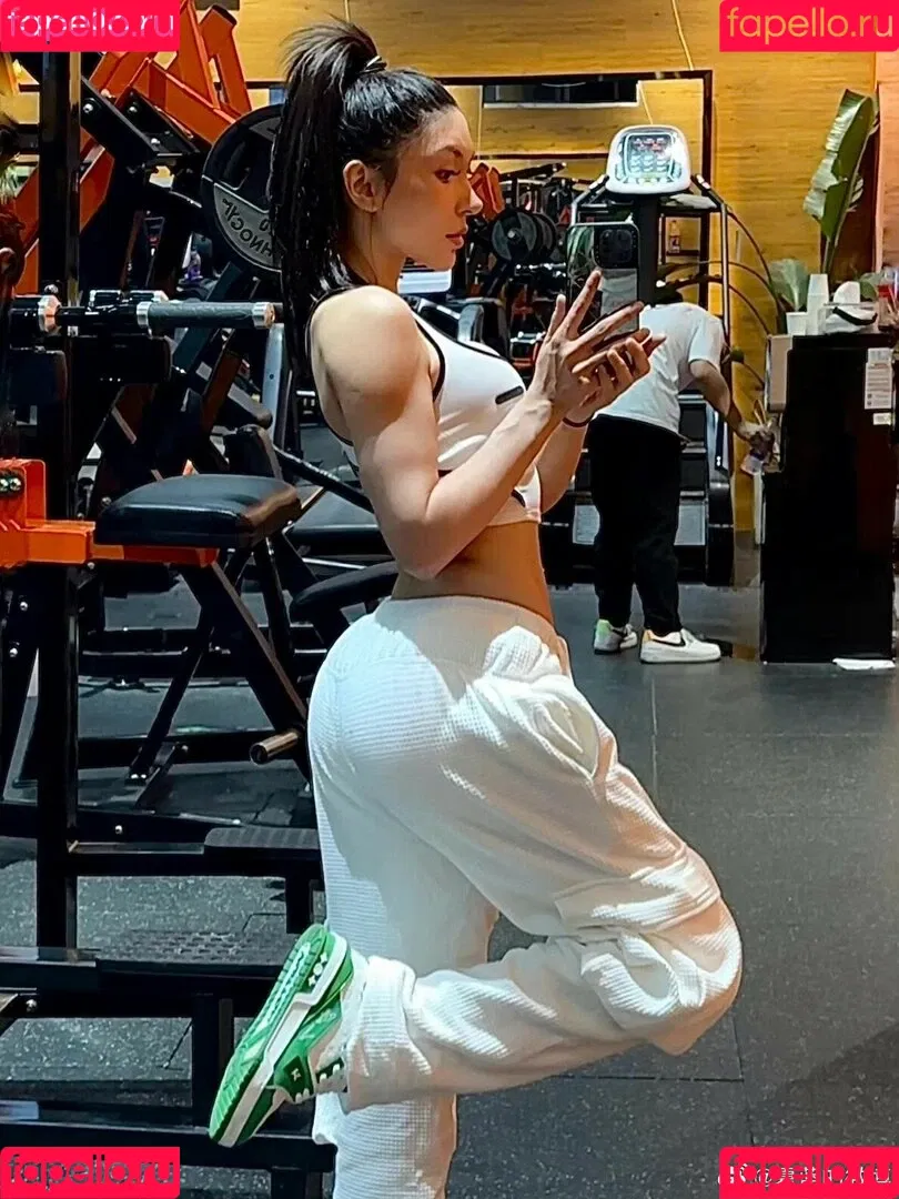 Xialan__ Onlyfans Photo Gallery 