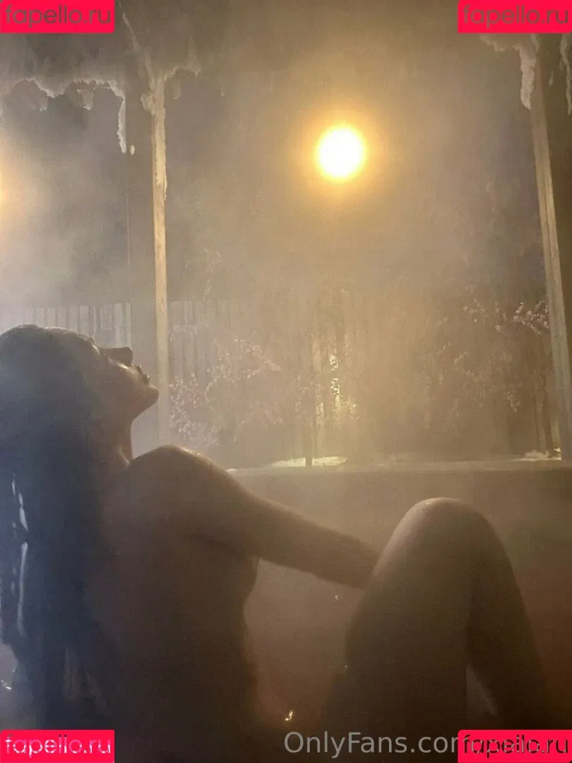 Xialan__ Onlyfans Photo Gallery 