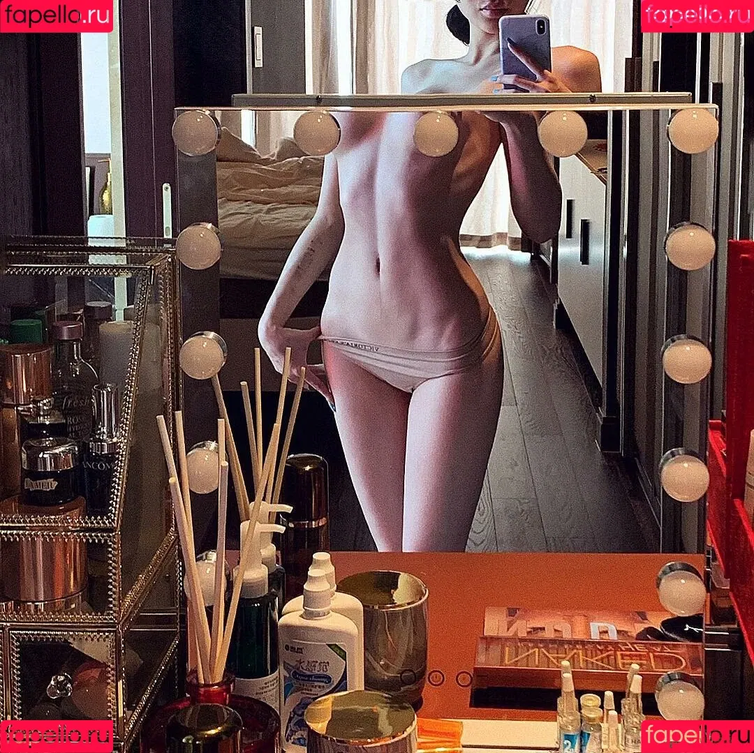 Xialan__ Onlyfans Photo Gallery 
