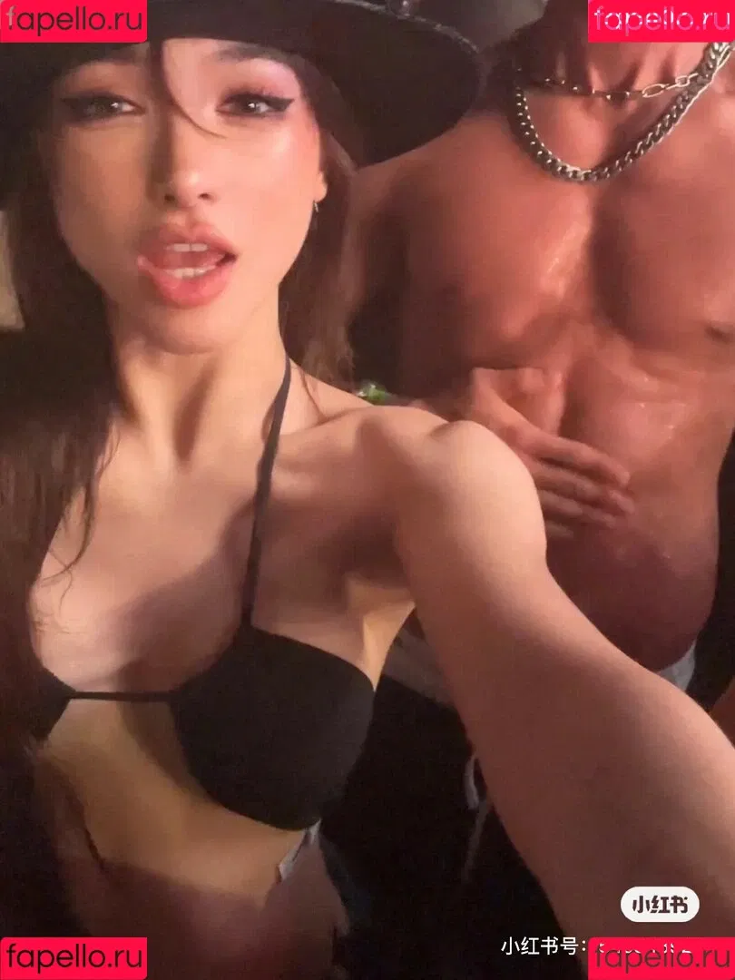 Xialan__ Onlyfans Photo Gallery 