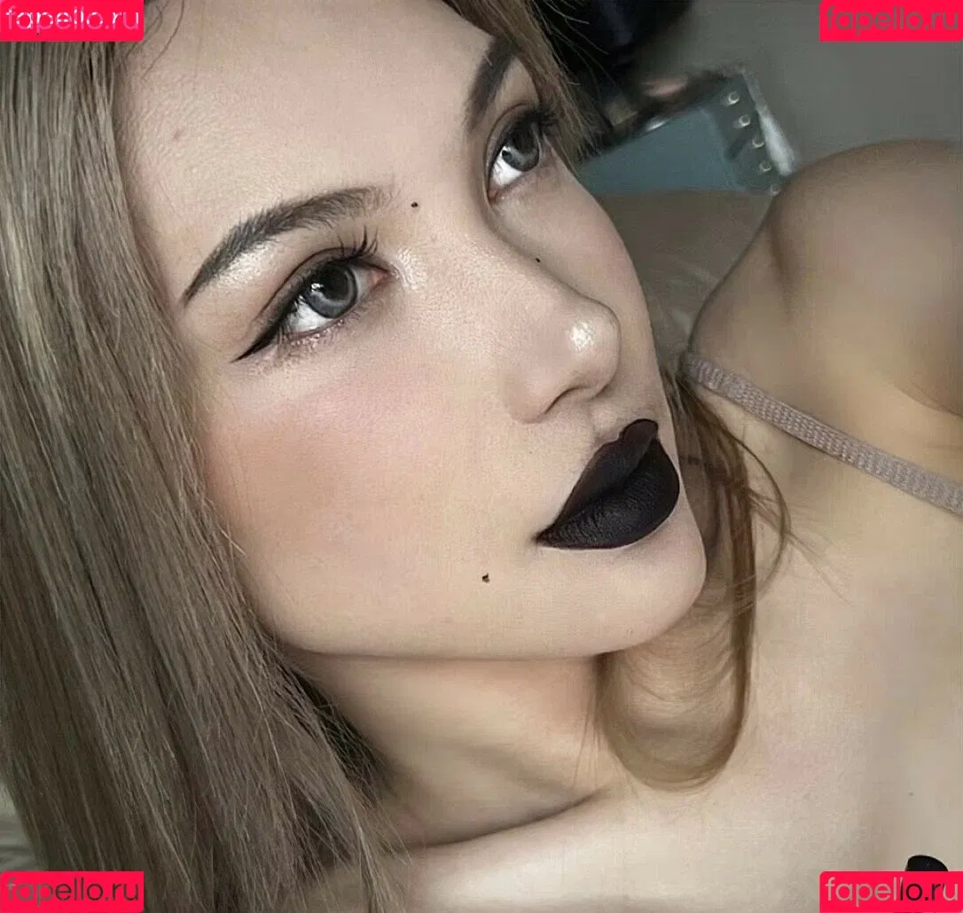 Xialan__ Onlyfans Photo Gallery 