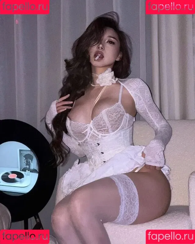 Xialan__ Onlyfans Photo Gallery 