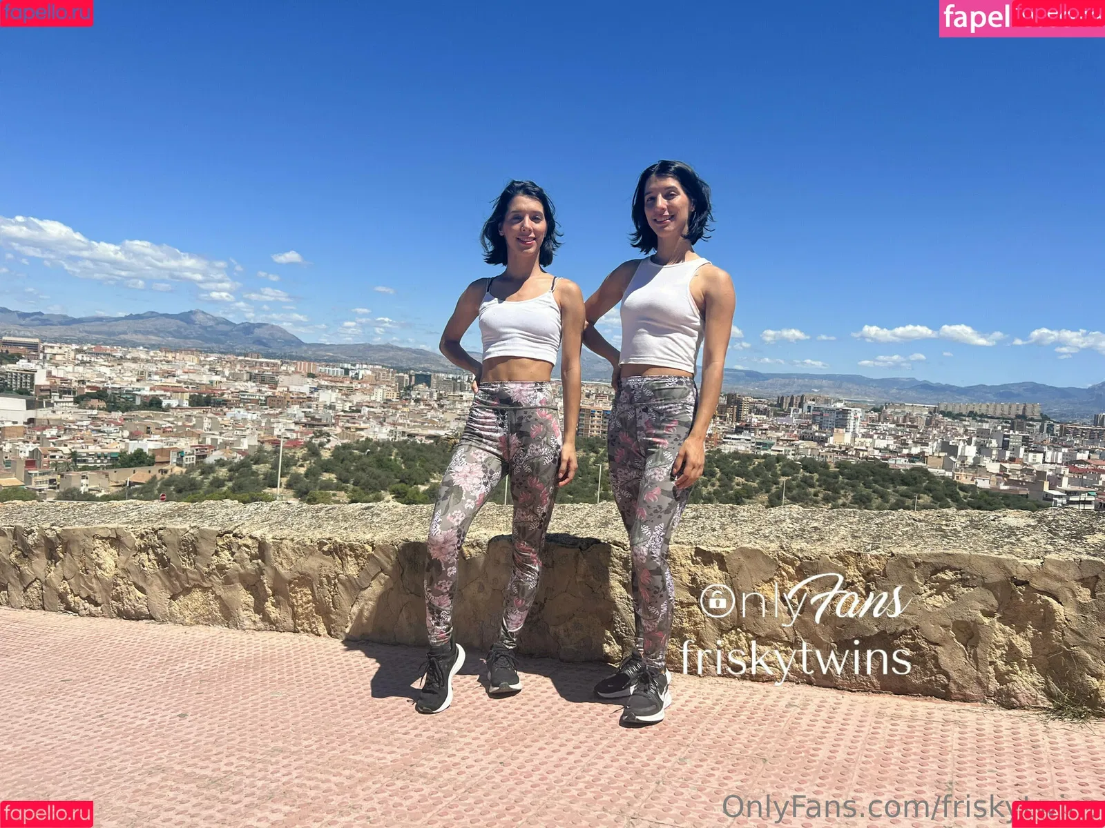 Frisky Twins Onlyfans Photo Gallery 