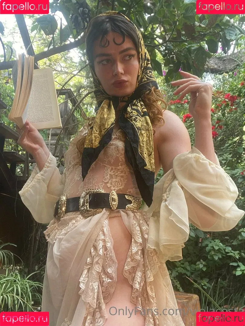 floraauclair Onlyfans Photo Gallery 