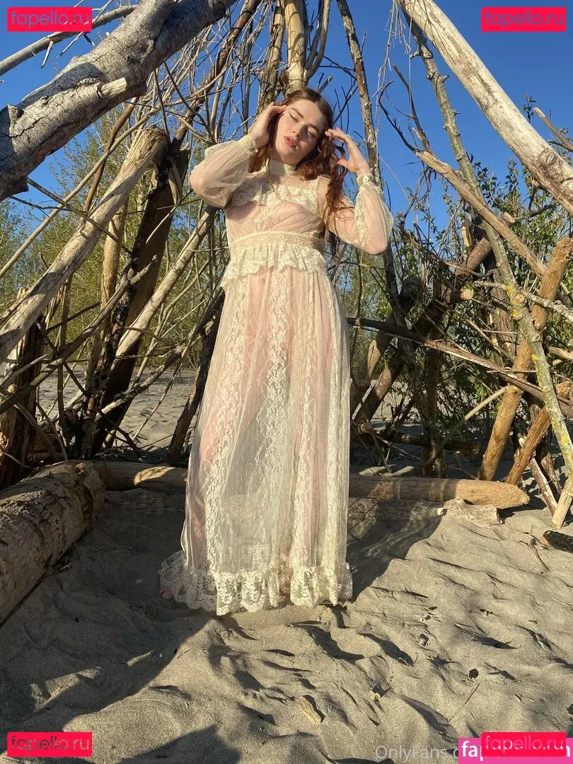 floraauclair Onlyfans Photo Gallery 