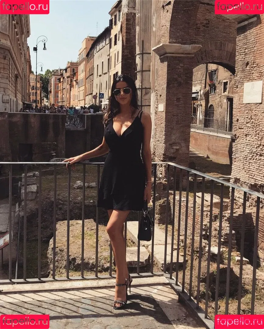 Murka Onlyfans Photo Gallery 