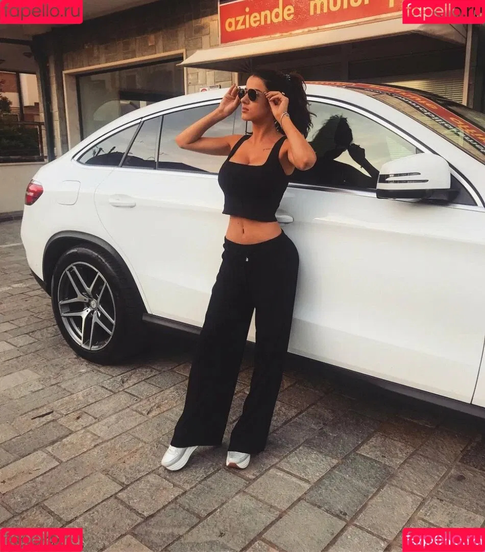 Murka Onlyfans Photo Gallery 