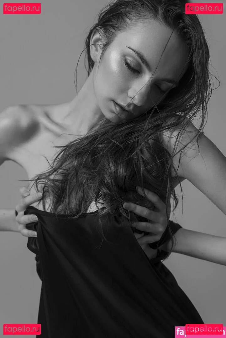 Murka Onlyfans Photo Gallery 