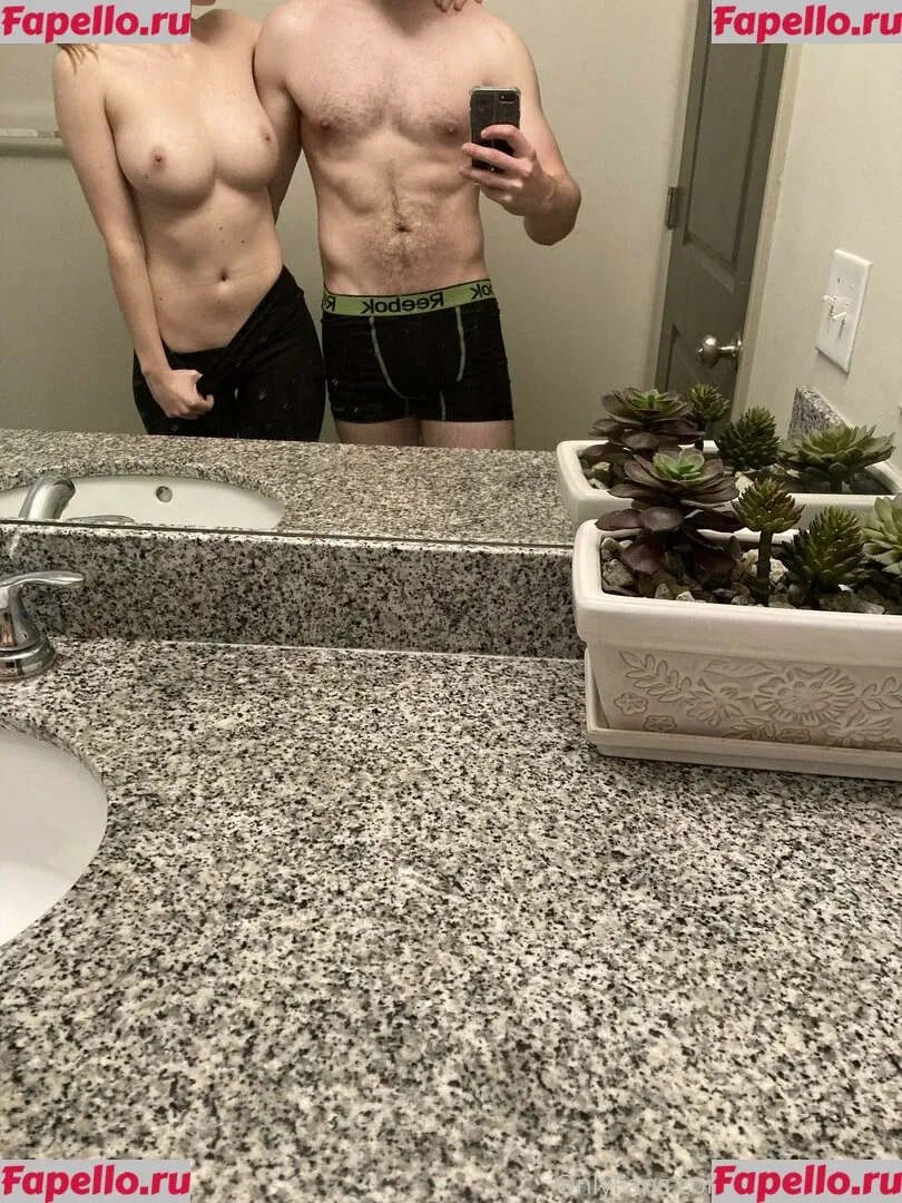 Lewisandlucy Onlyfans Photo Gallery 