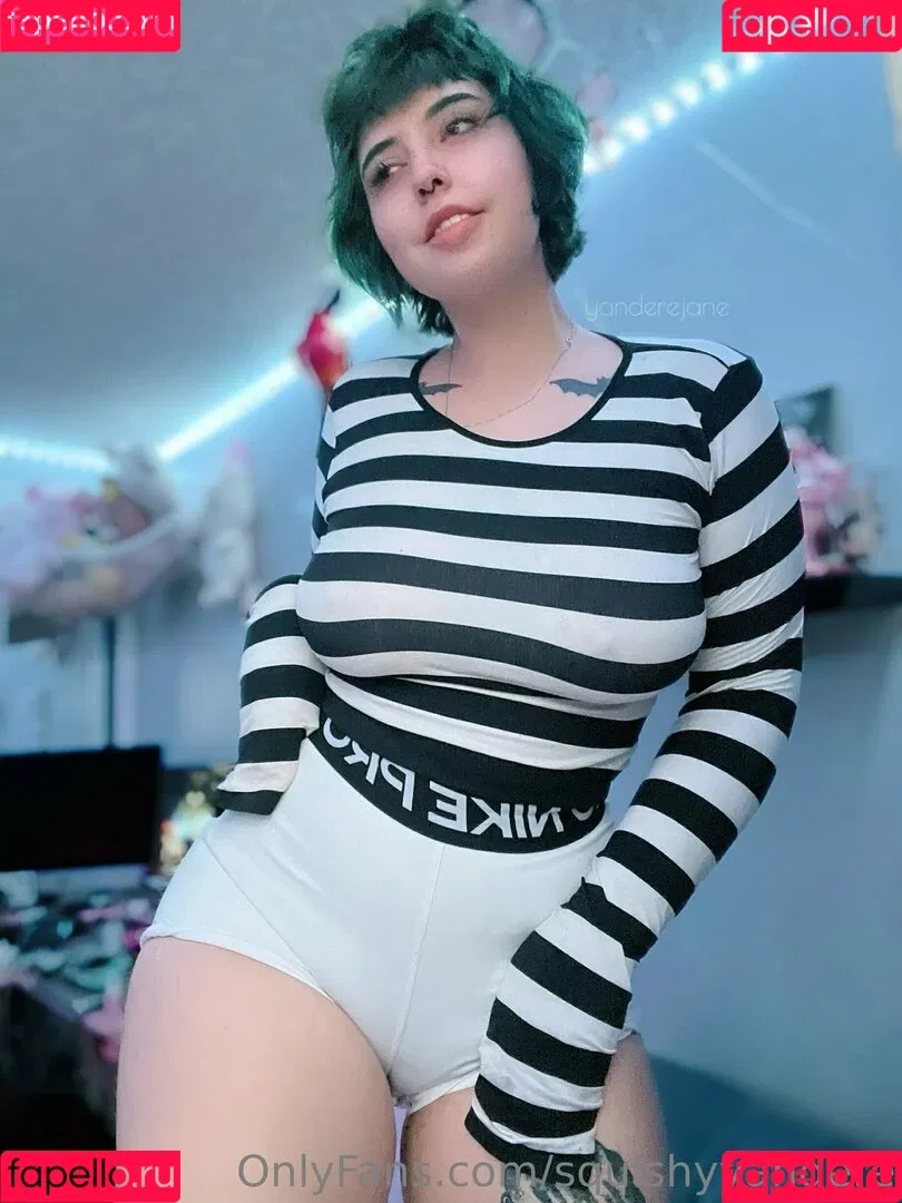 squishyyandere Onlyfans Photo Gallery 