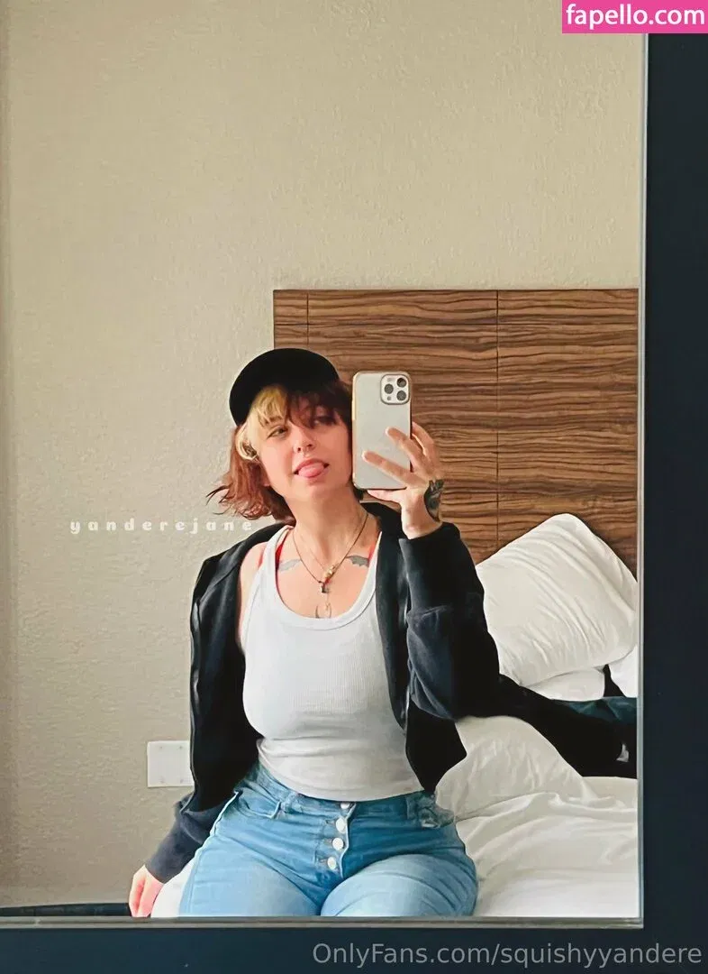 squishyyandere Onlyfans Photo Gallery 