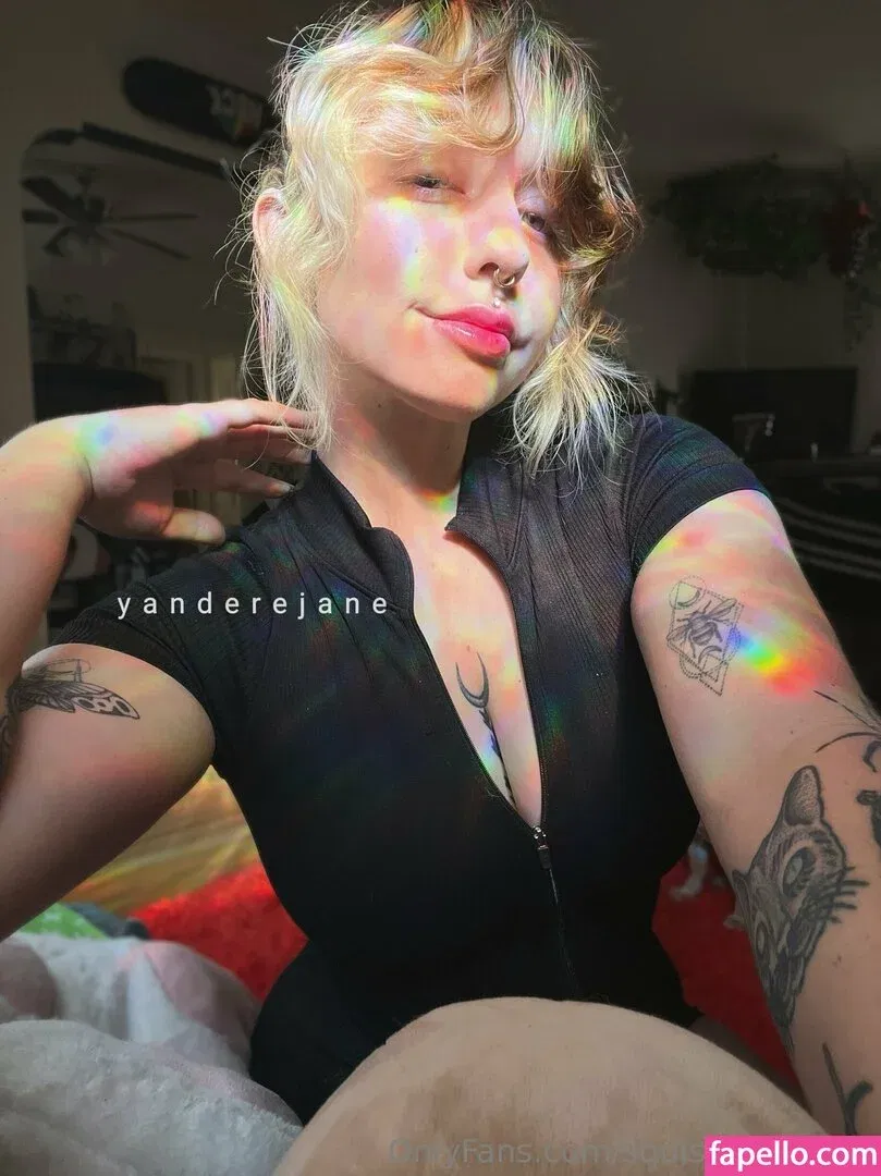 squishyyandere Onlyfans Photo Gallery 