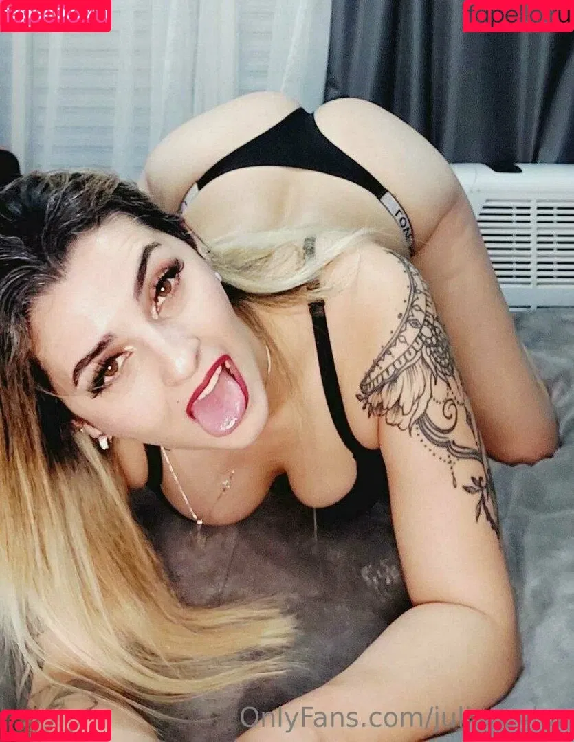 julietaylor Onlyfans Photo Gallery 