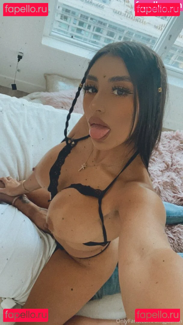 Princess Jasmine Onlyfans Photo Gallery 