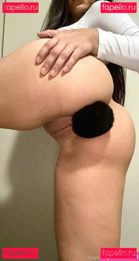 Princess Jasmine Onlyfans Photo Gallery 