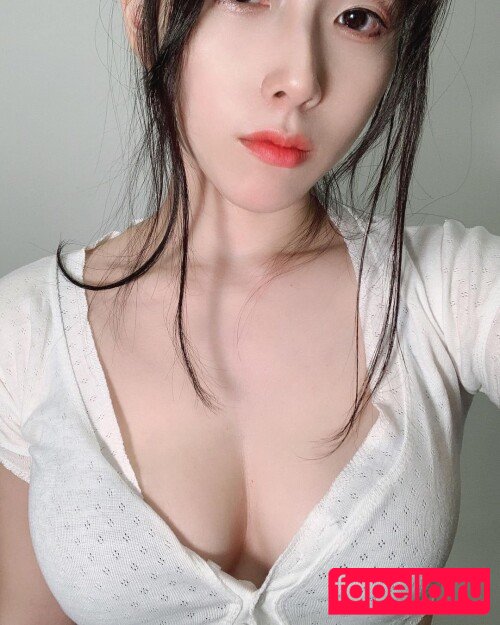 Shufen Onlyfans Photo Gallery 