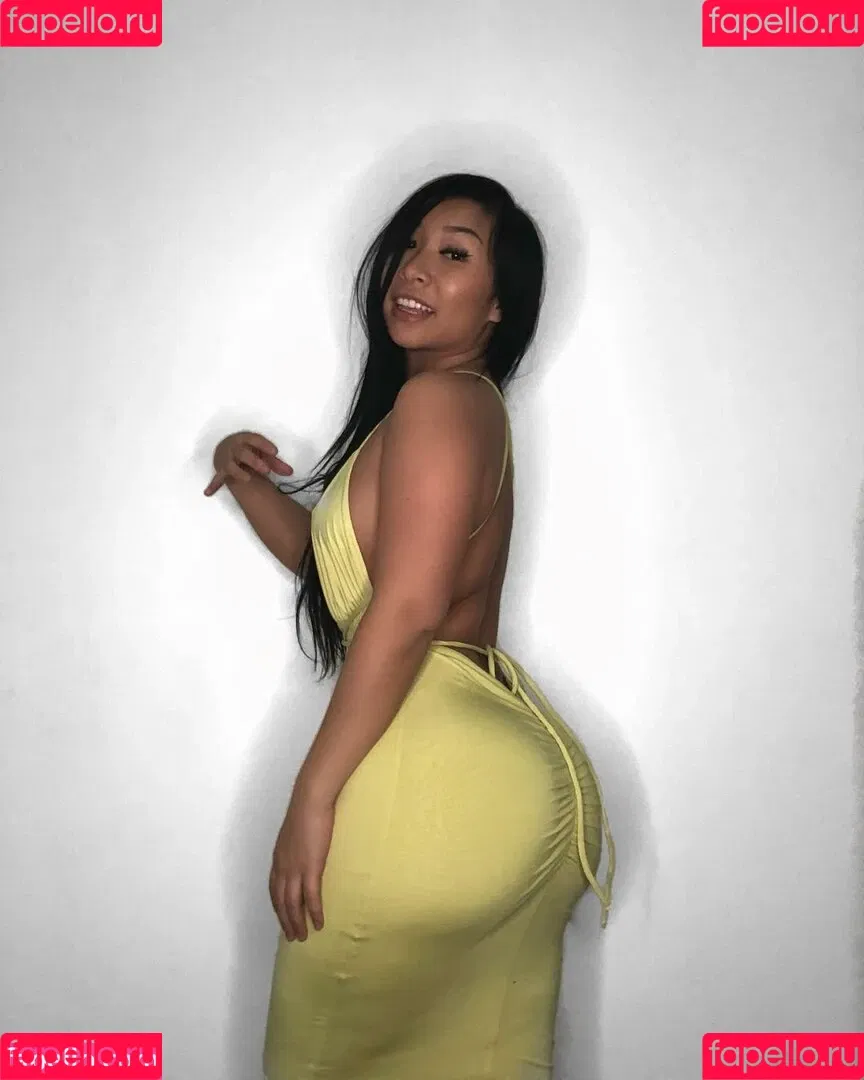 Nhi Tran Onlyfans Photo Gallery 