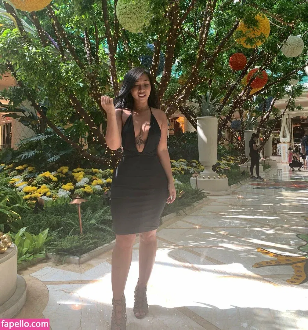 Nhi Tran Onlyfans Photo Gallery 