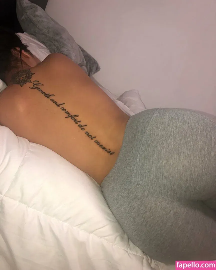 Nhi Tran Onlyfans Photo Gallery 