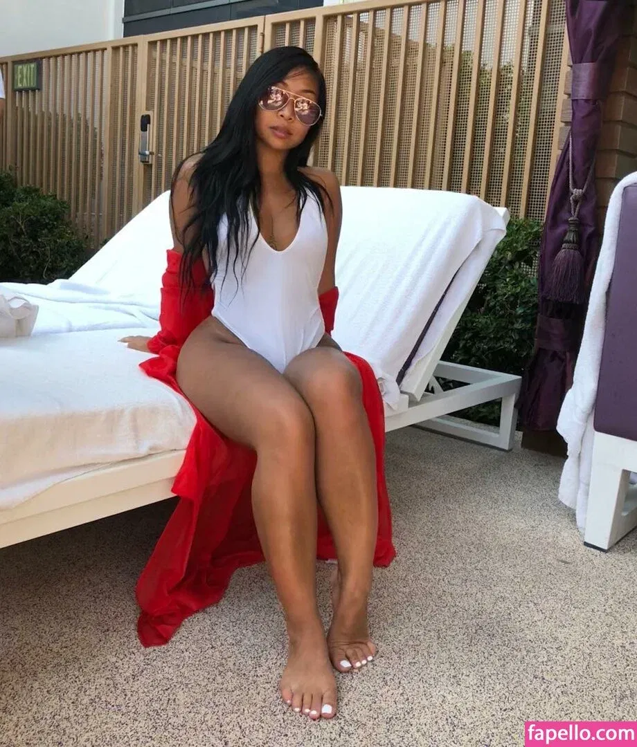 Nhi Tran Onlyfans Photo Gallery 