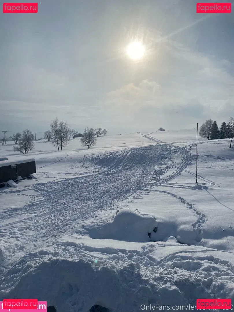 lenushka1050 Onlyfans Photo Gallery 