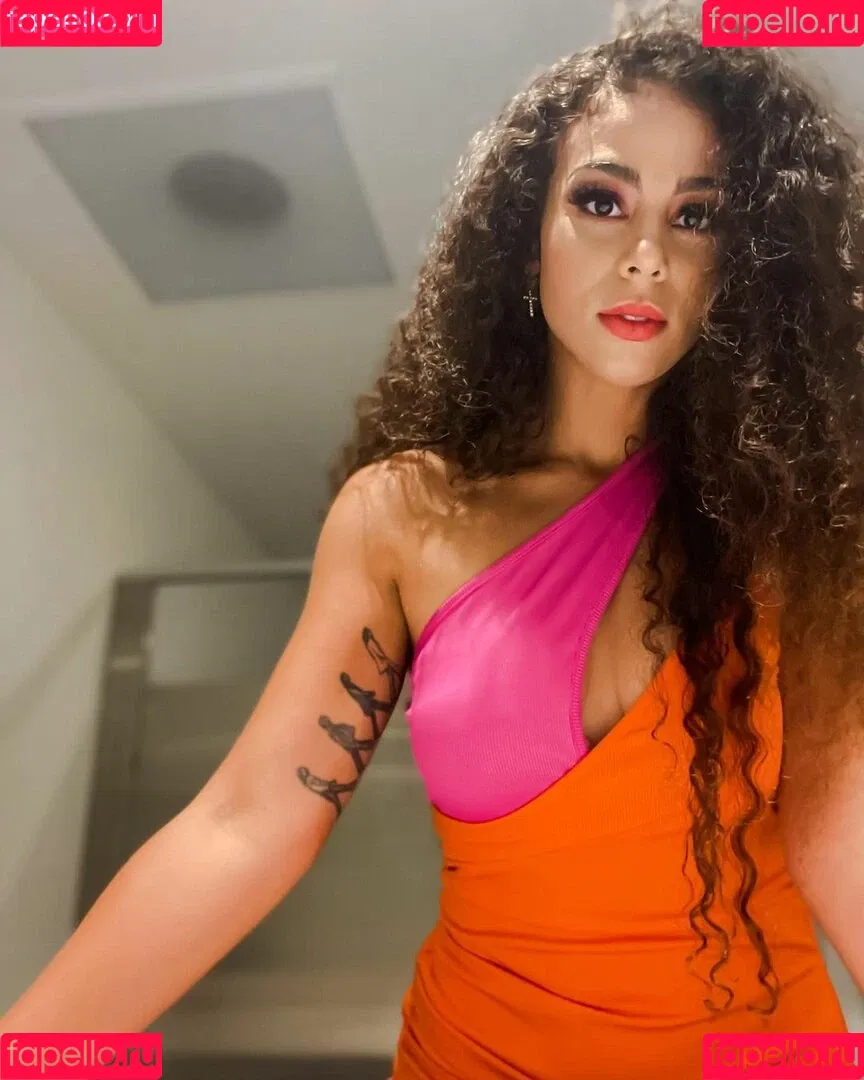 Samantha Irvin Onlyfans Photo Gallery 