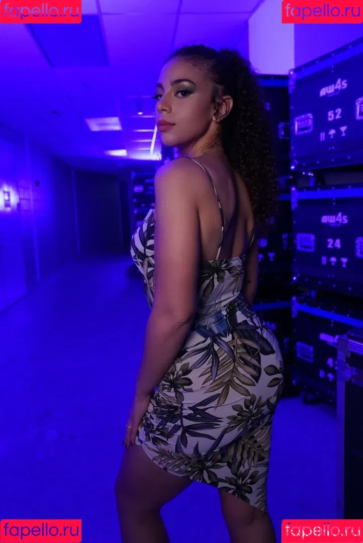 Samantha Irvin Onlyfans Photo Gallery 