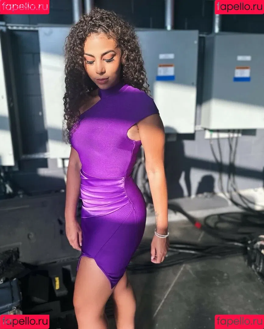 Samantha Irvin Onlyfans Photo Gallery 