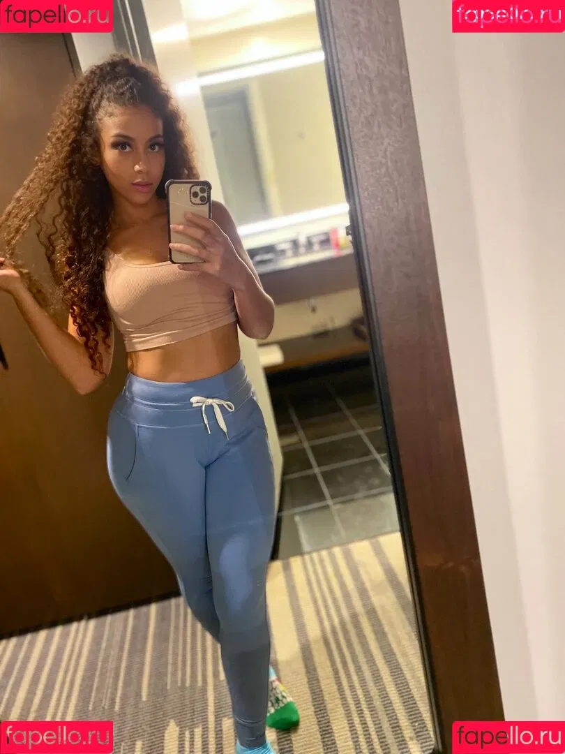 Samantha Irvin Onlyfans Photo Gallery 