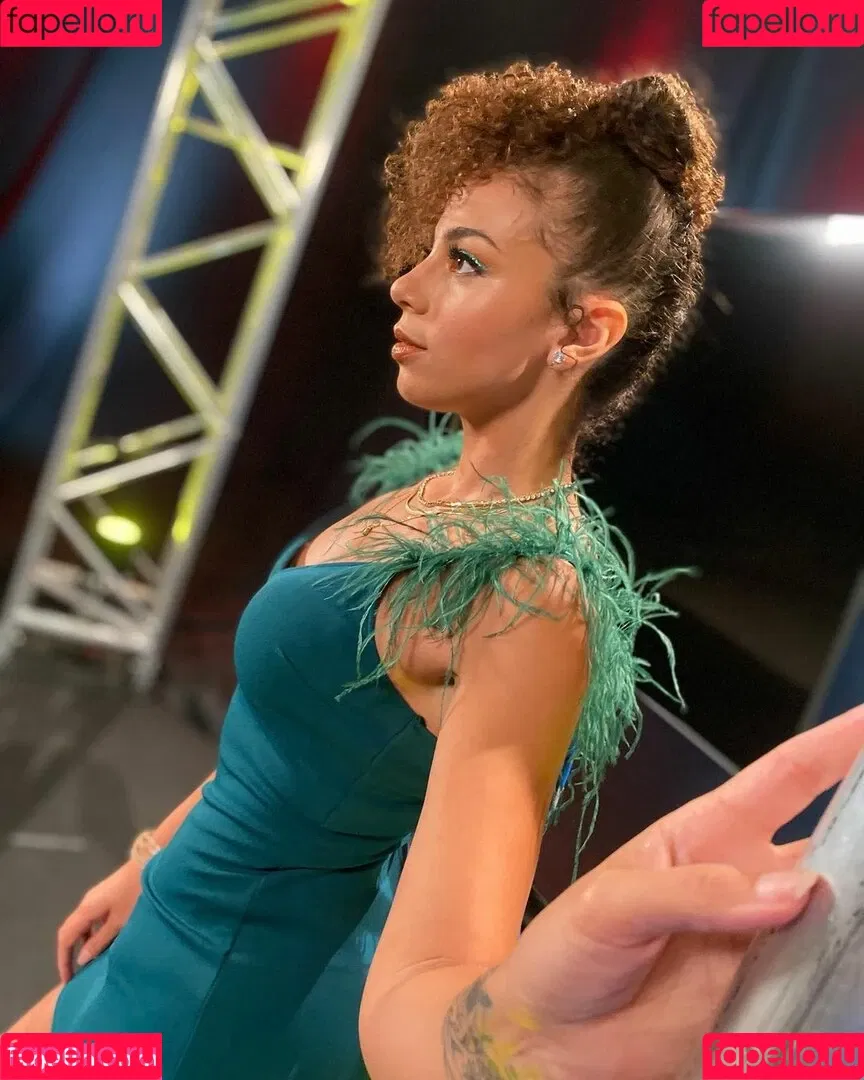 Samantha Irvin Onlyfans Photo Gallery 