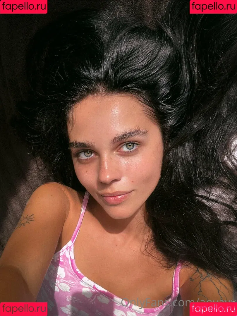 Anvavx Onlyfans Photo Gallery 