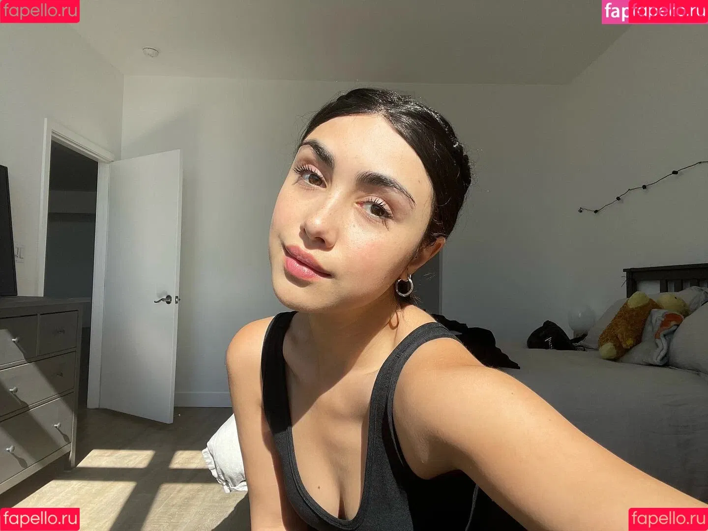 Alexa Mansour Onlyfans Photo Gallery 
